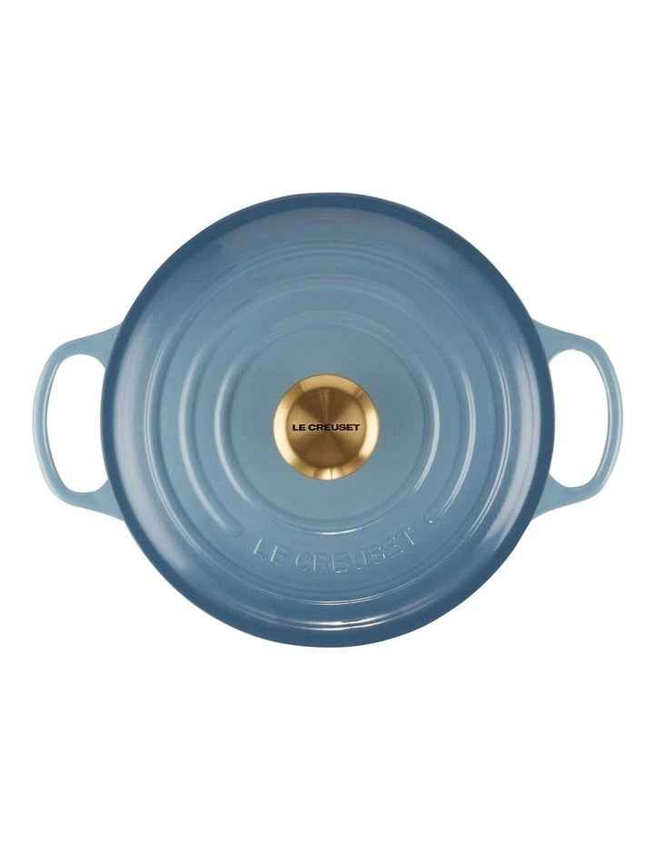 Signature Round Casserole 24cm/ 4.2L in Chambray
