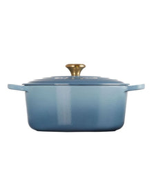 Signature Round Casserole 28cm/ 6.7L in Chambray