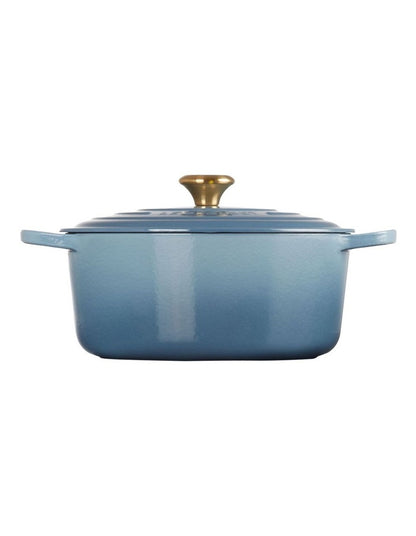 Signature Round Casserole 28cm/ 6.7L in Chambray