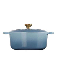 Signature Round Casserole 28cm/ 6.7L in Chambray