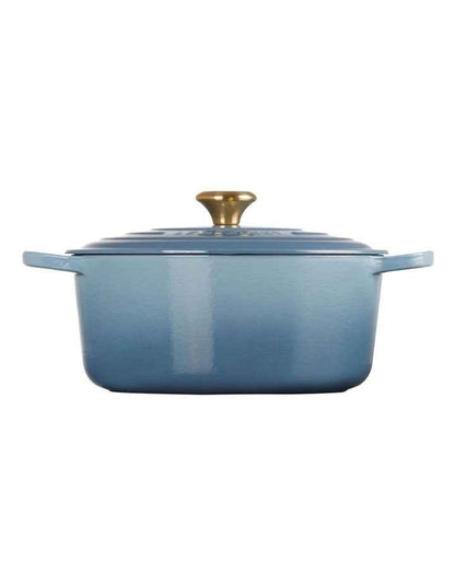 Signature Round Casserole 28cm/ 6.7L in Chambray