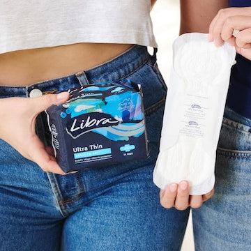 Libra Ultra Thins Pads Wings Regular 14 pack