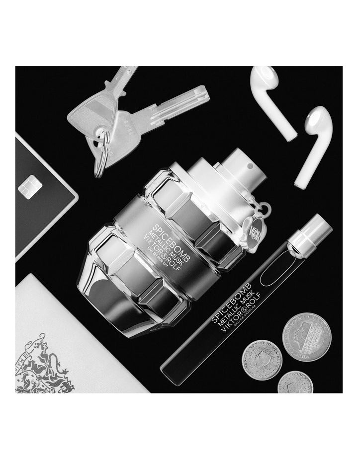 Spicebomb Metallic Musk EDP