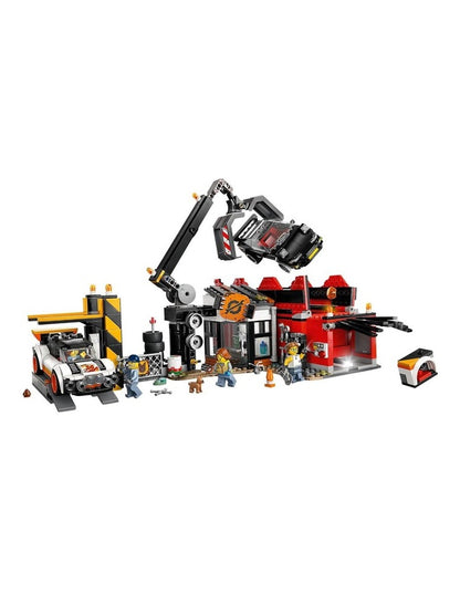 City Scrapyard With Cars 60472