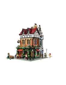 Icons Tudor Corner 10350