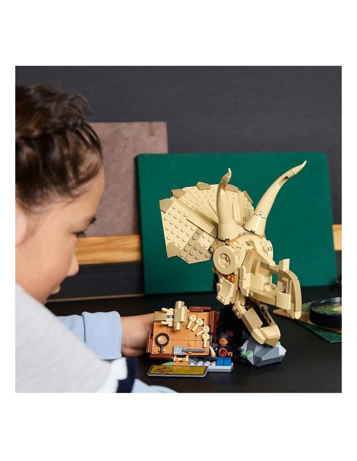 Jurassic World Dinosaur Fossils: Triceratops Skull 76969