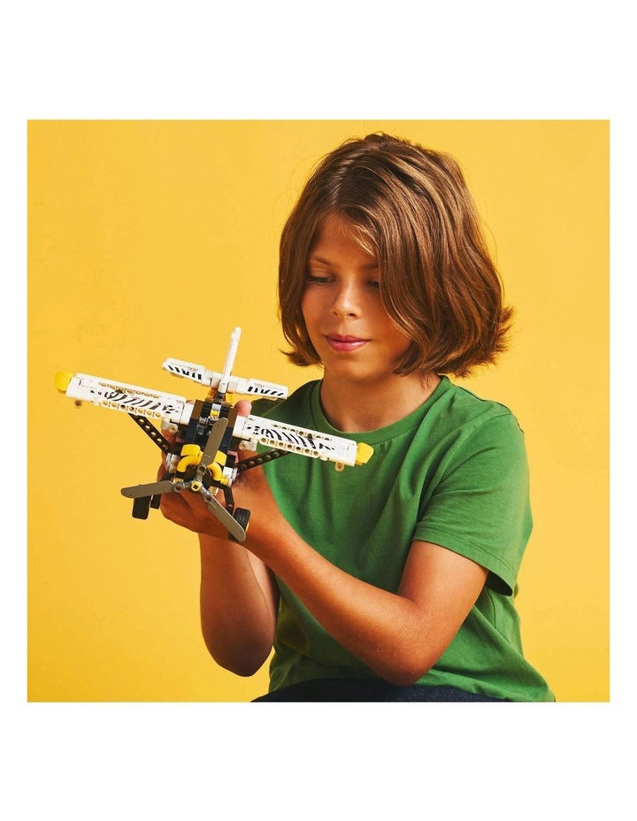 Technic Bush Plane 42198
