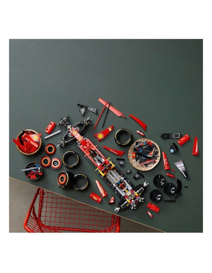 Technic Ferrari SF-24 F1 Car 42207