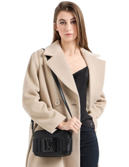 Susy Camera Crossbody Bag in Nero
