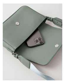 Wave Crossbody Bag in Sage