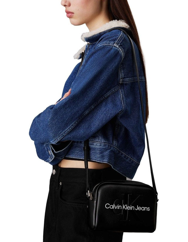 Sculpted Camera Crossbody Bag in Black