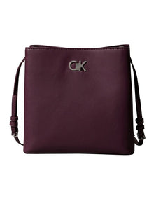 Convertible Bucket Bag in Wine