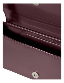 Must Conv Shoulder Bag in Wine