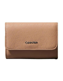 Must Small Wallet in Camel