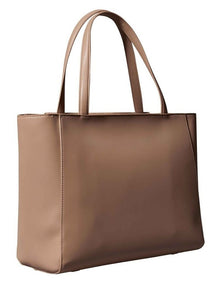 Medium Shopper Tote Bag in Camel