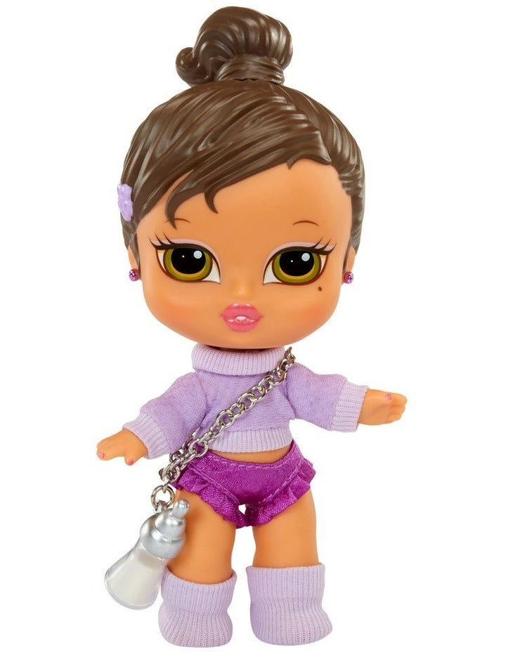 Yasmin Runwayz Doll