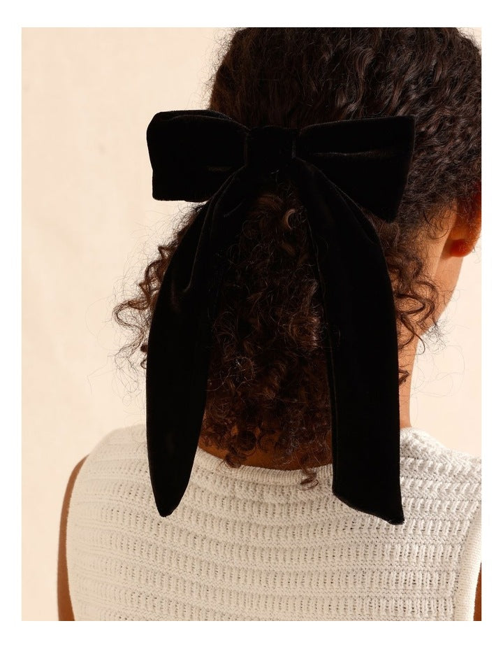 Piera Velvet Bow in Black
