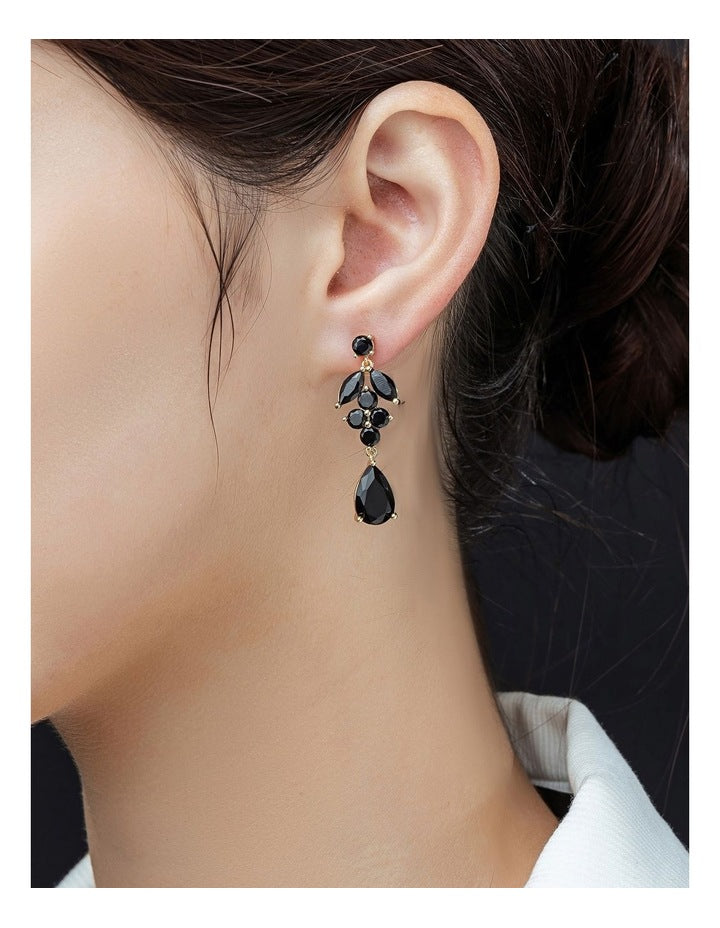 GJEC074M- Leaf Drop Earrings in Black