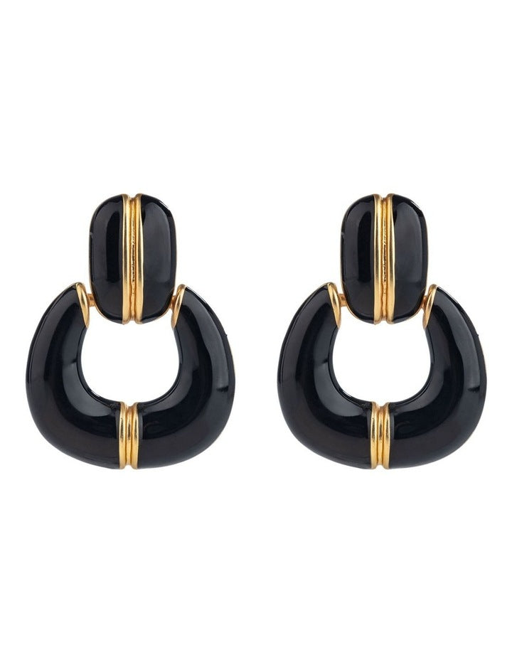 GJEC079M - Link Earrings in Black