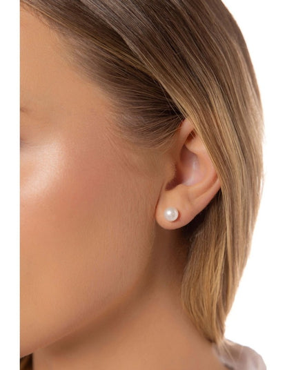 Classic Pearl Medium Studs in White