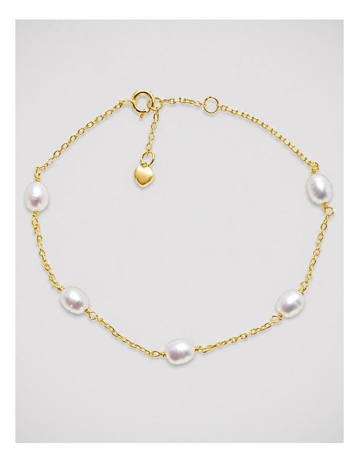Dainty Pearl Chain Bracelet in Gold