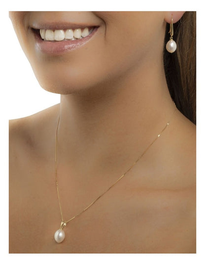 Baroque Pendant in Pearl Gold