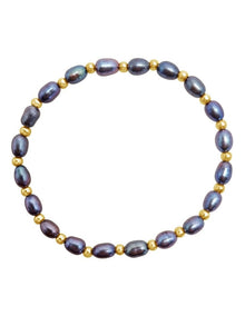 Iridescent Peacock Pearl Bracelet in Black