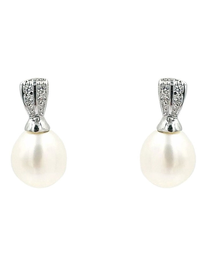 Sparkling Drop Pearl Earrings in White
