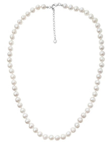 Classic Pearl Necklace in White