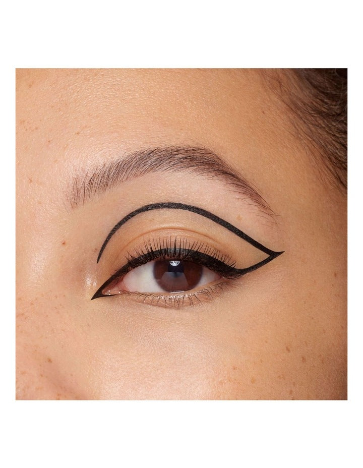 Color Stay Ultra-Precise Line Liquid Liner Blackest