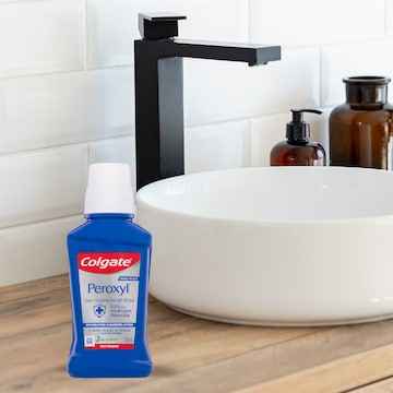 Colgate Mouthwash Oral Cleanser Mint - Peroxyl 236mL