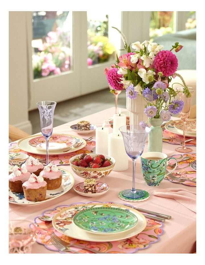 Estelle Michaelides Mystique Scallop Cotton Placemat 39cm in Pink