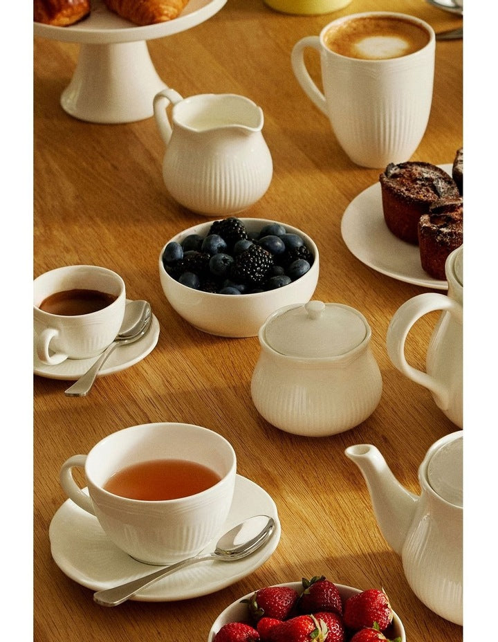 White Basics Rococo Coupe Mug 390ml in White