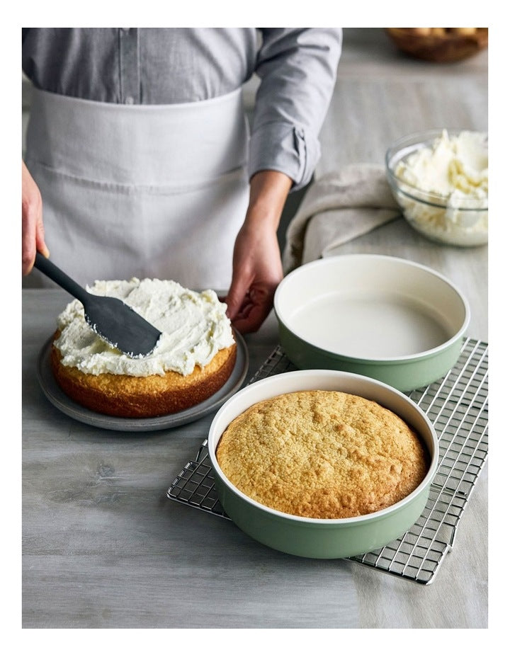 Reserve Round Cake Pan 23cm  Sage PFAS-free ceramic non-stick