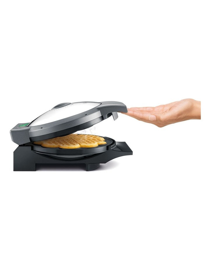 The Crisp Control Waffle BWM250BSS