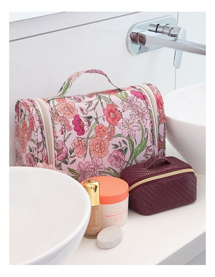 Essential Hanging Cosmetic Bag in Fleur Rose