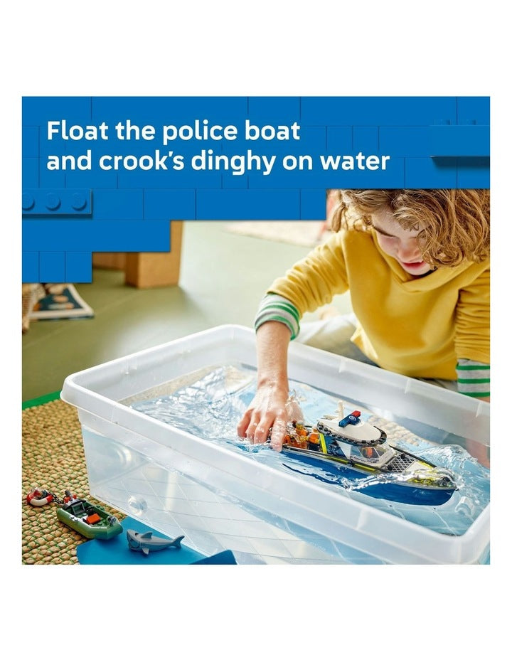 City Police Boat Chase 60456