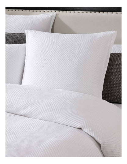 Viva Quilt Cover Set in White