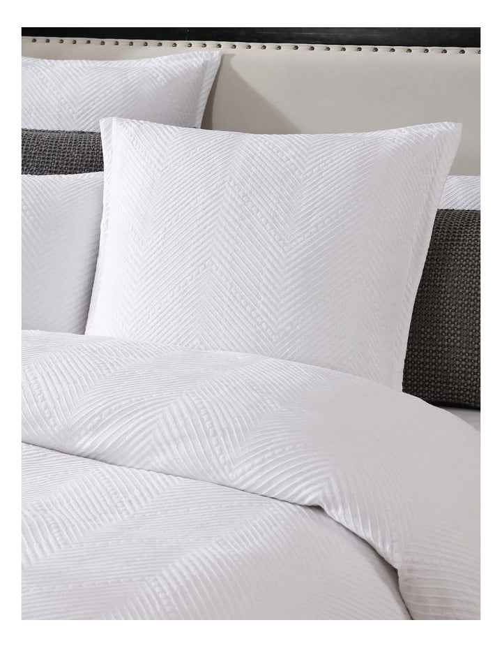 Viva Quilt Cover Set in White