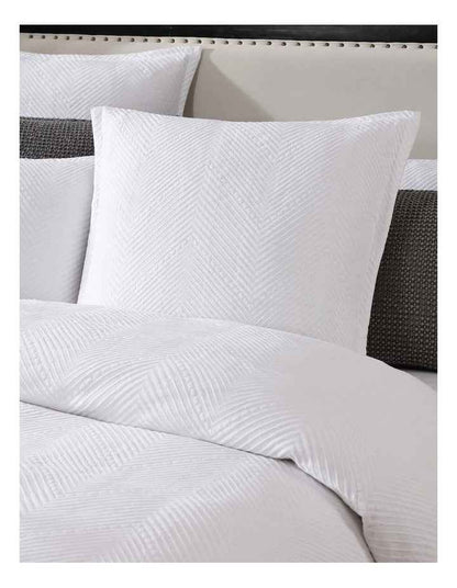 Viva Quilt Cover Set in White