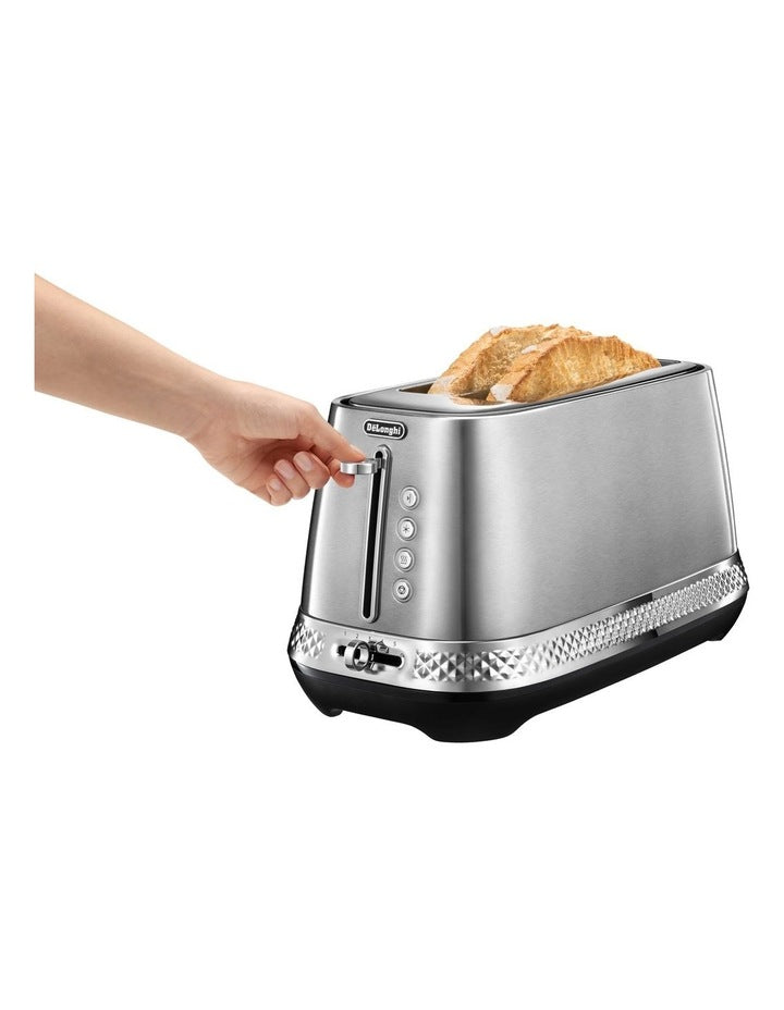 Diadema Long Slot Toaster in Platinum CTV3003M