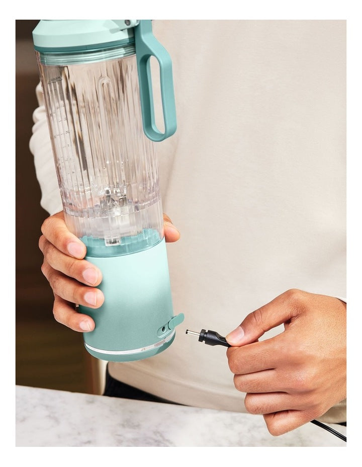 Cordless Portable Blender in Sea Glass BC251MTANZ
