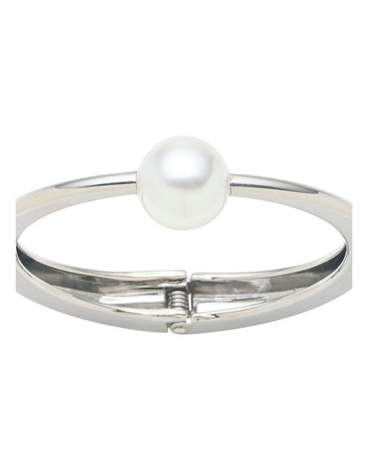 Solo Pearl Bangle in Silver
