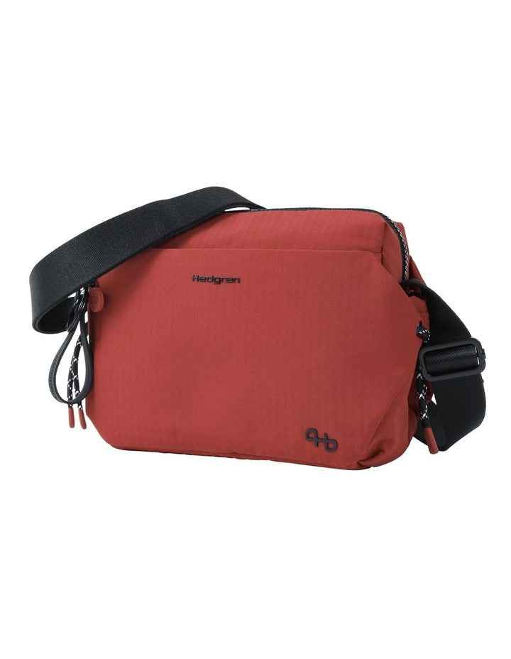 Kosho Medium Crossbody Bag in Dahlia Red