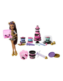 Scary Sweet Birthday Clawdeen Wolf Cake Kit