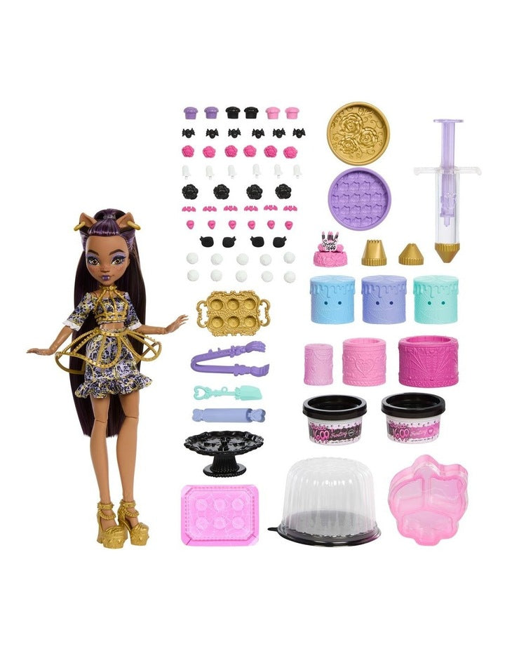 Scary Sweet Birthday Clawdeen Wolf Cake Kit