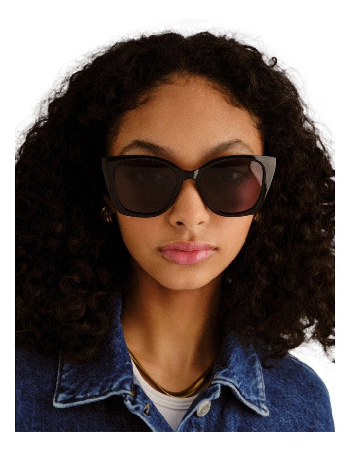 Incantation Sunglasses in Black