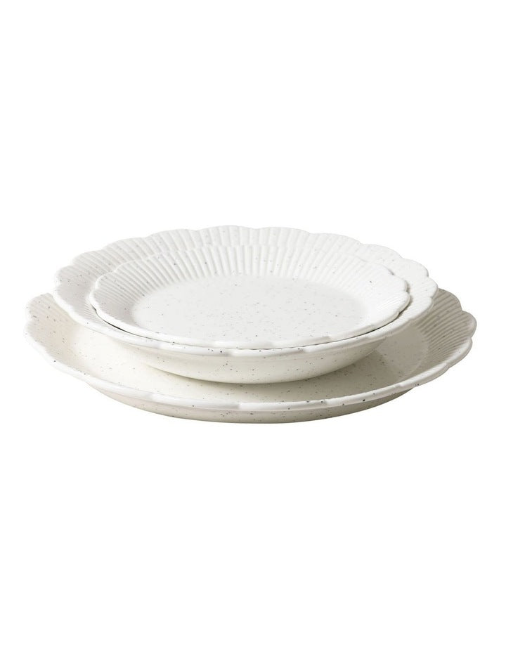 Petal 12 Piece Dinner Set in Speckled White