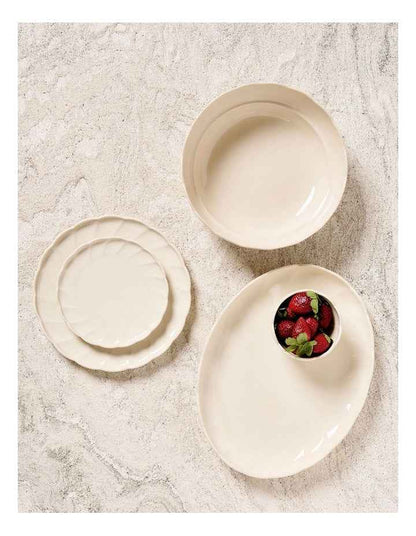 French Bazaar Oval Platter 38.5 x 30 x 4cm in White