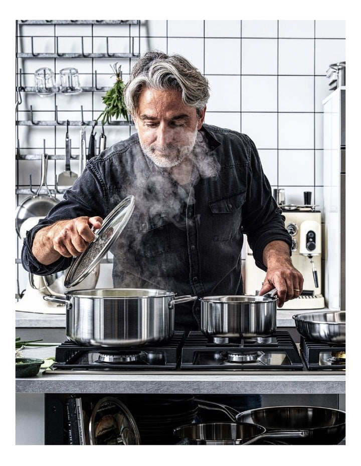 Triply Stainless Steel Casserole 24cm/4.91L in Silver